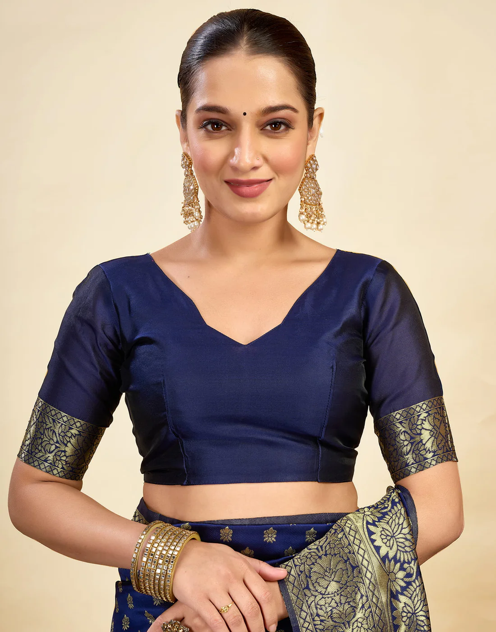 Regal Navy Blue Banarasi Silk Saree with Golden Zari Weaving