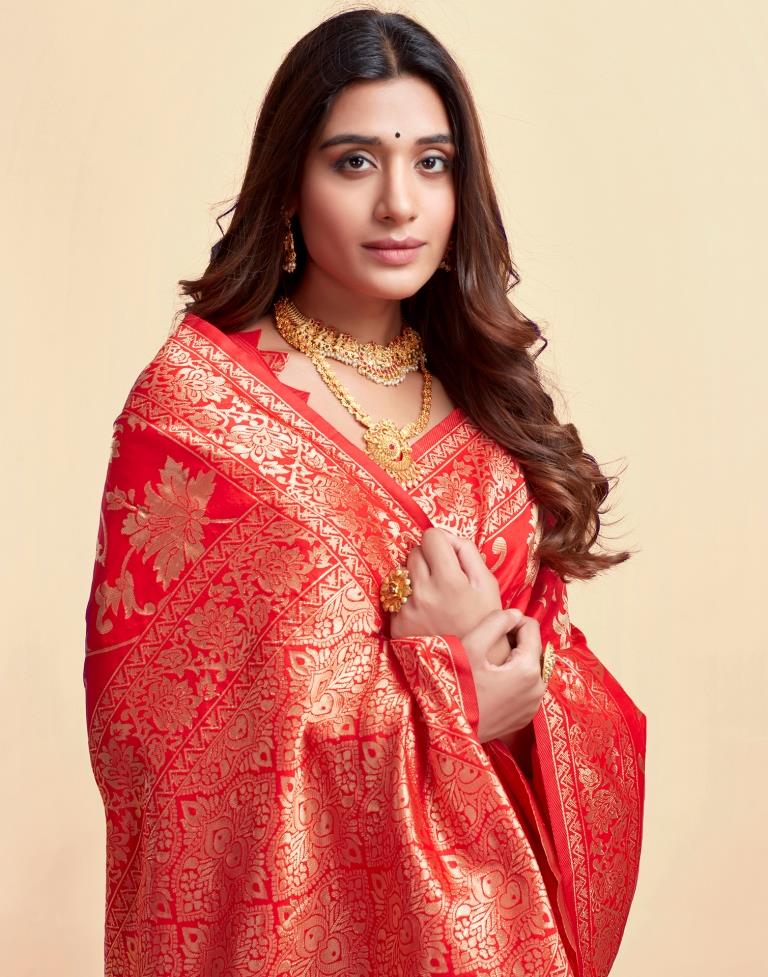Radiant Red Banarasi Silk Saree with Golden Zari Weaving