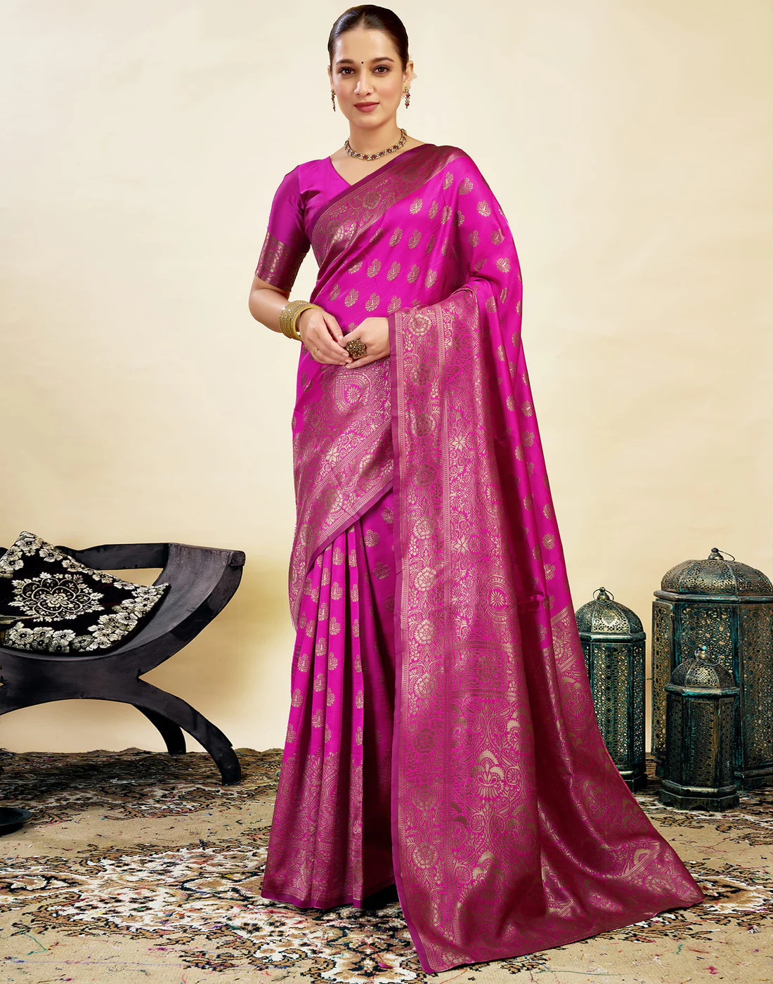 Vibrant Rani Pink Banarasi Silk Saree with Luxurious Zari Weaving