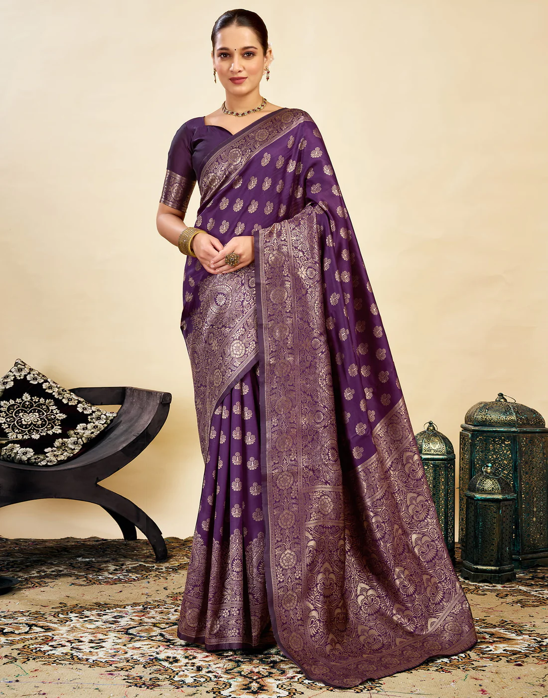 Opulent Wine Banarasi Silk Saree with Luxurious Golden Zari Weaving