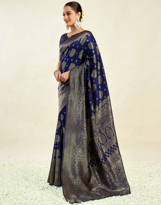 Majestic Navy Blue Banarasi Silk Saree with Intricate Zari Weaving