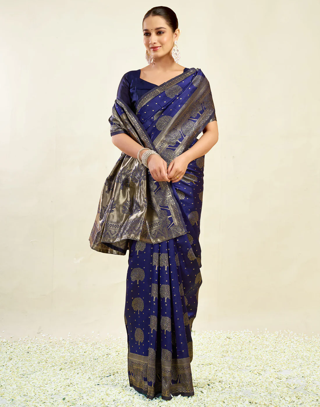 Striking Navy Blue Banarasi Silk Saree with Grand Zari Weaving