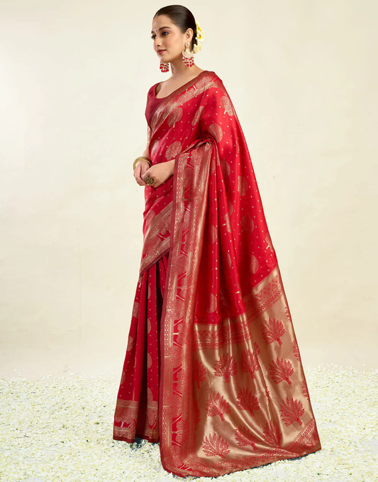 Classic Red Banarasi Silk Saree with Luxurious Golden Zari Weaving