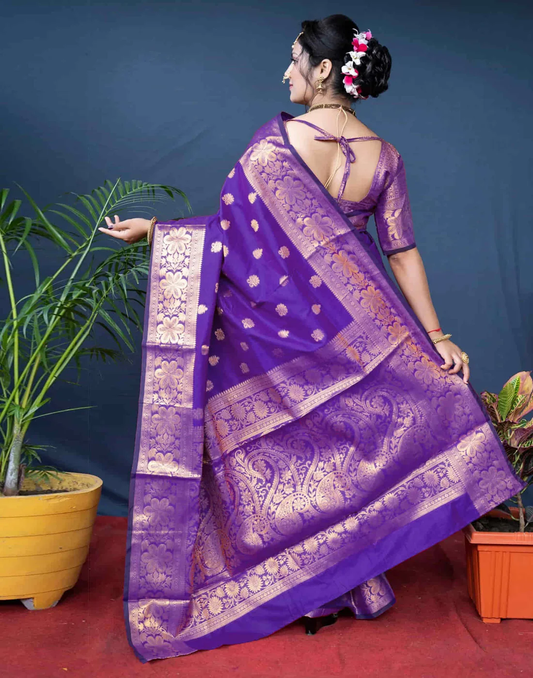 Majestic Violet Banarasi Silk Saree with Luxurious Zari Weaving