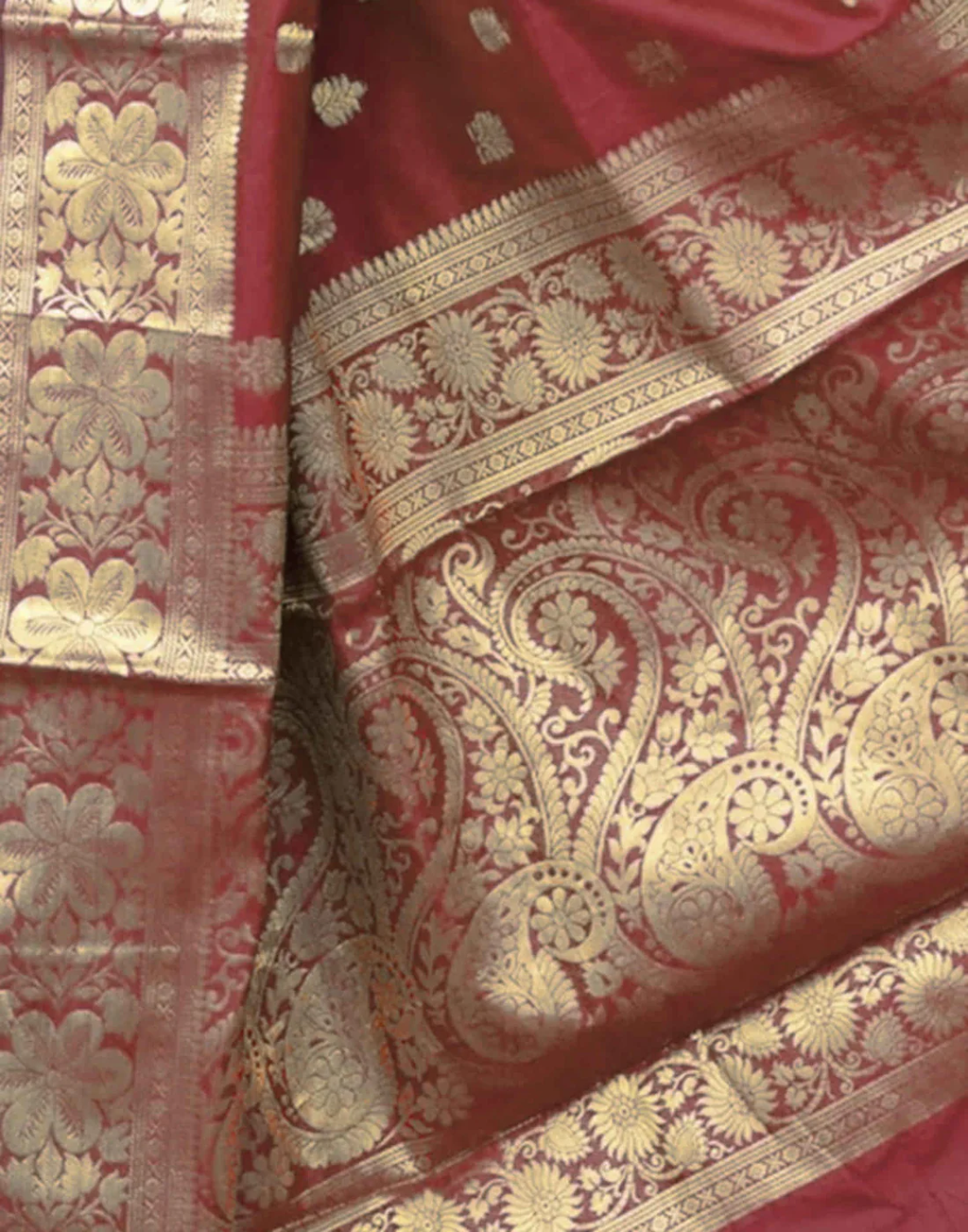 Rich Maroon Banarasi Silk Saree with Luxurious Golden Zari Weaving