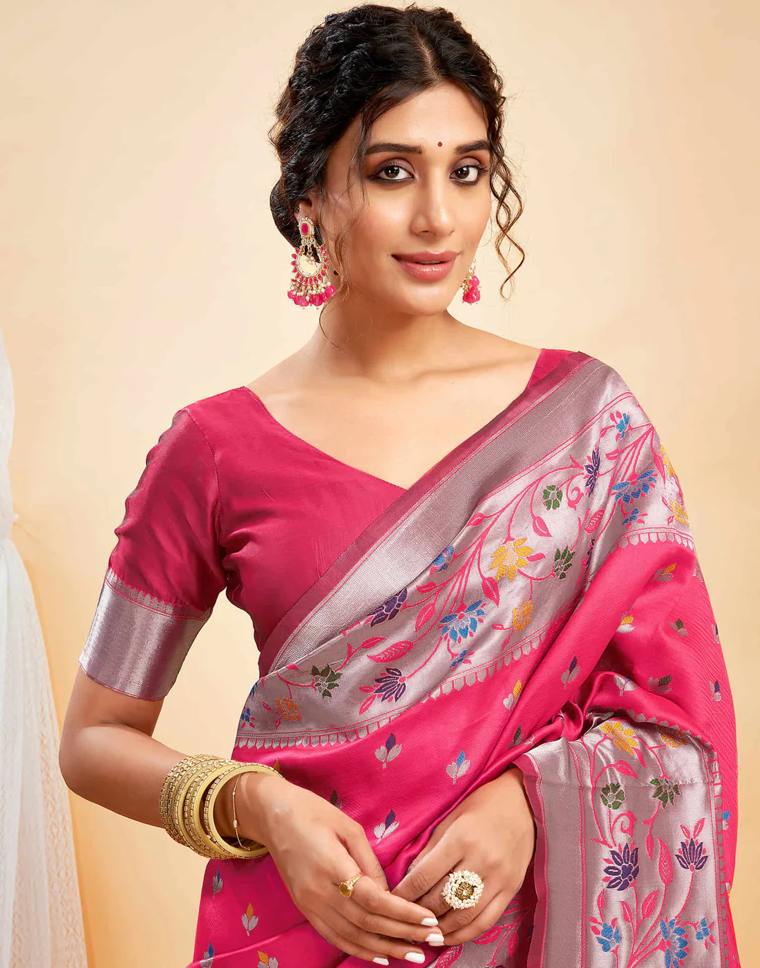 Elegant Gajri Pink Banarasi Silk Saree