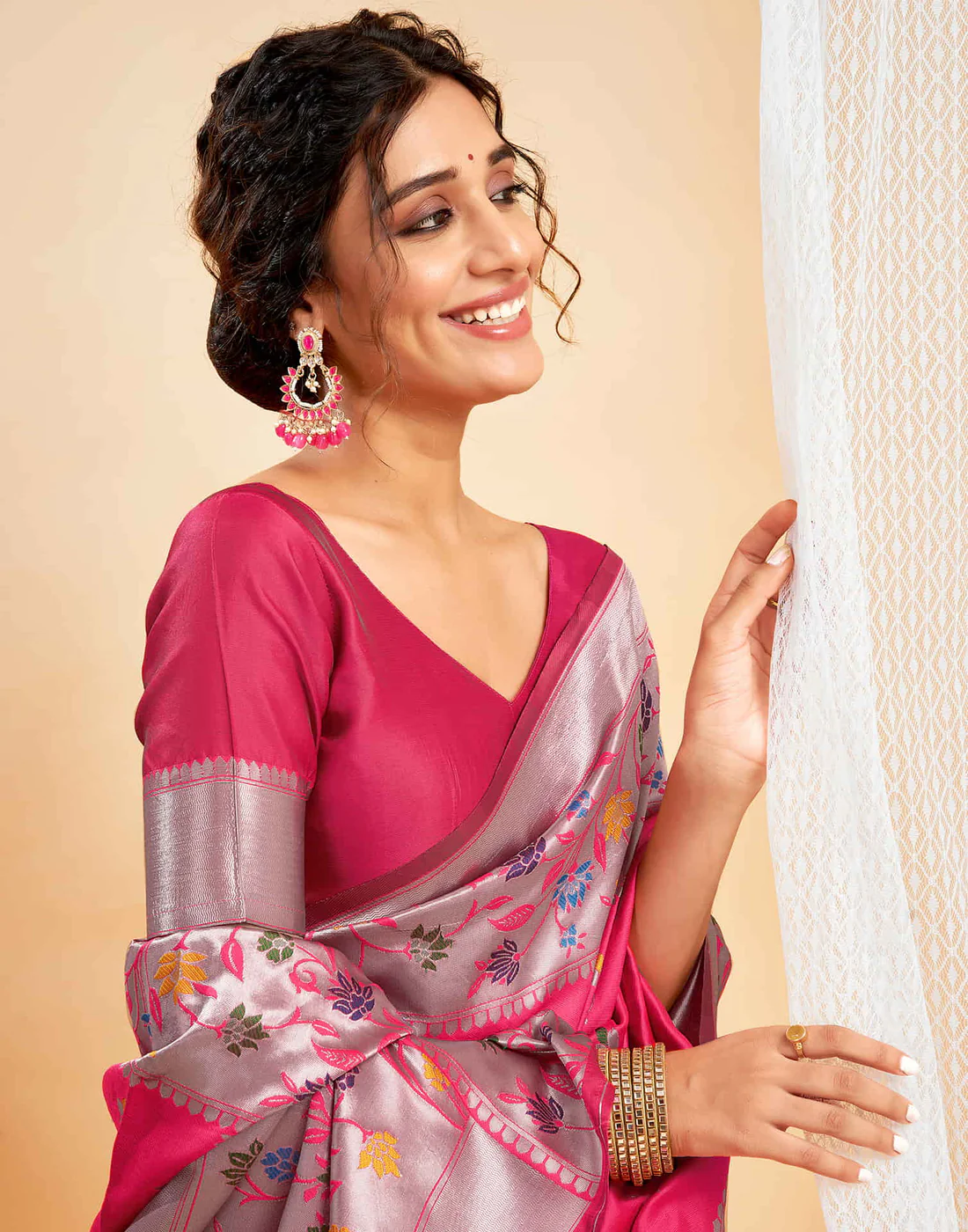 Elegant Gajri Pink Banarasi Silk Saree