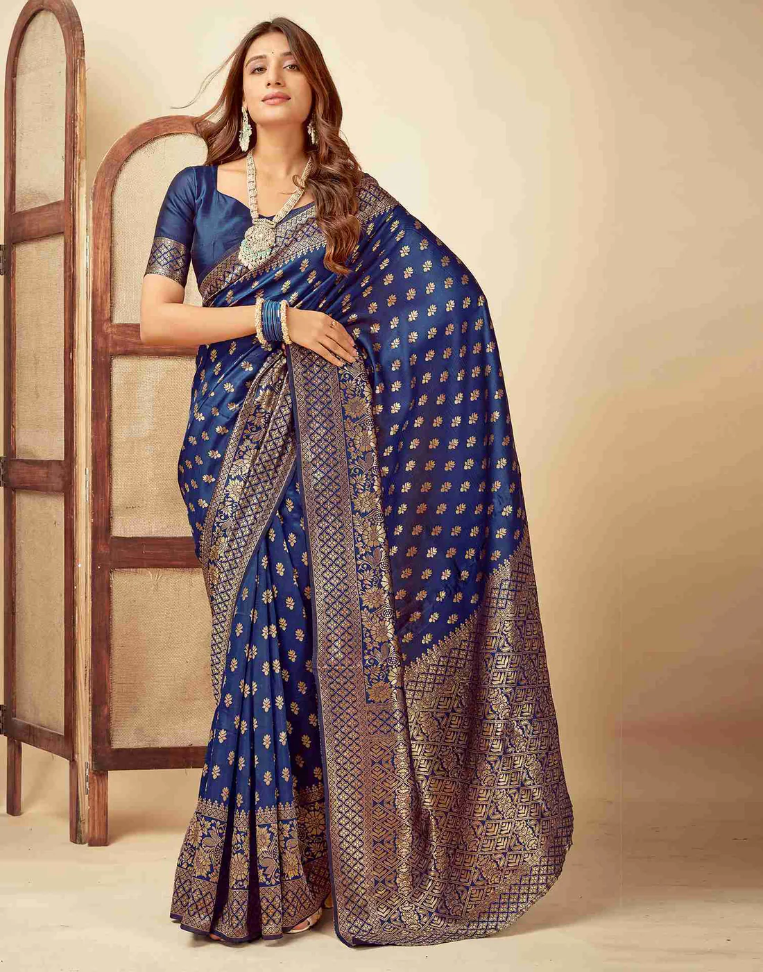 Majestic Navy Blue Banarasi Silk Saree