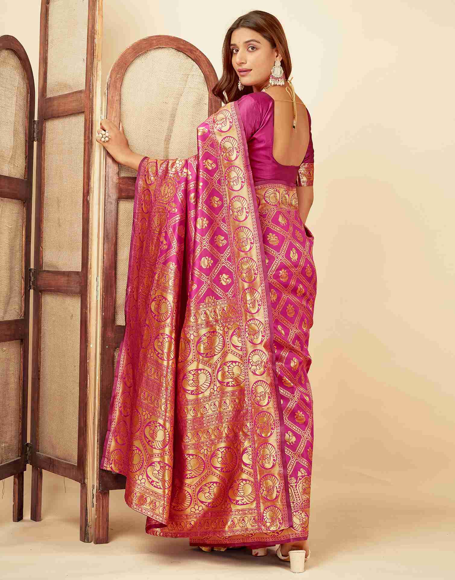 Exquisite Rani Pink Banarasi Silk Saree