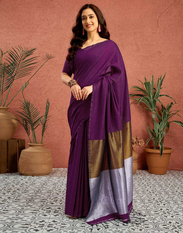 Elegant Purple Silk Saree with Dual-Tone Zari Border