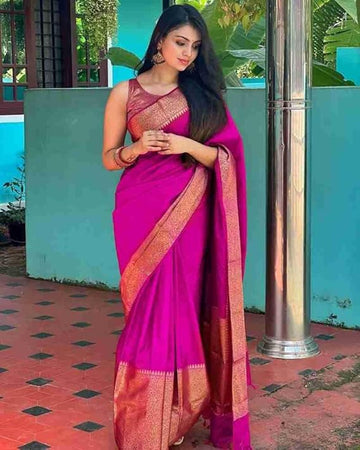 Exquisite Rani Pink Kanjivaram Silk Saree with Grand Zari Weave
