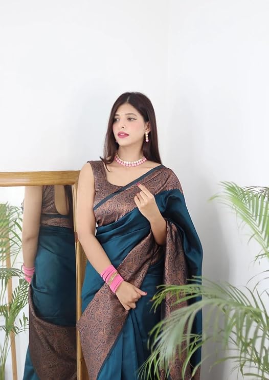 Vibrant Fuchsia Banarasi Silk Saree with Golden Zari