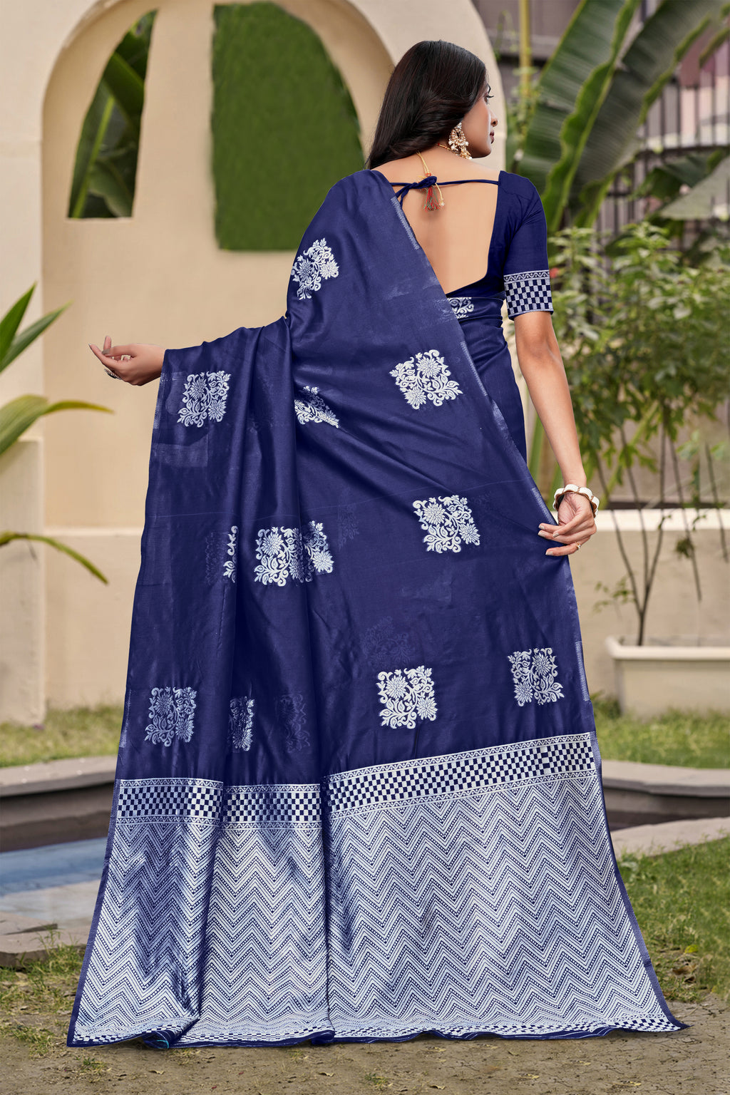 Chic Navy Blue Banarasi Silk Saree with Silver Zari Weaving