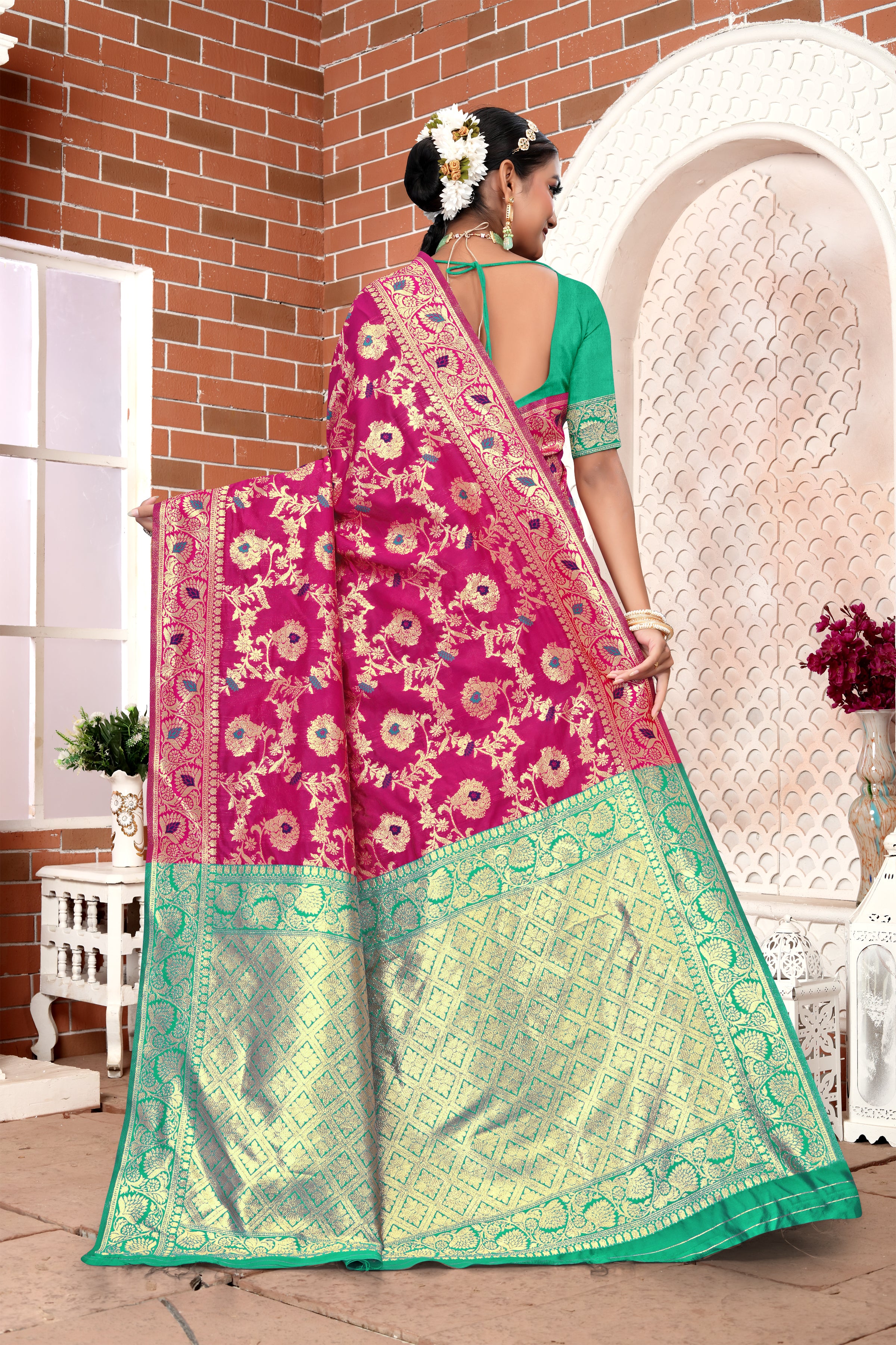 Vibrant Fuchsia Banarasi Silk Saree with Golden Zari