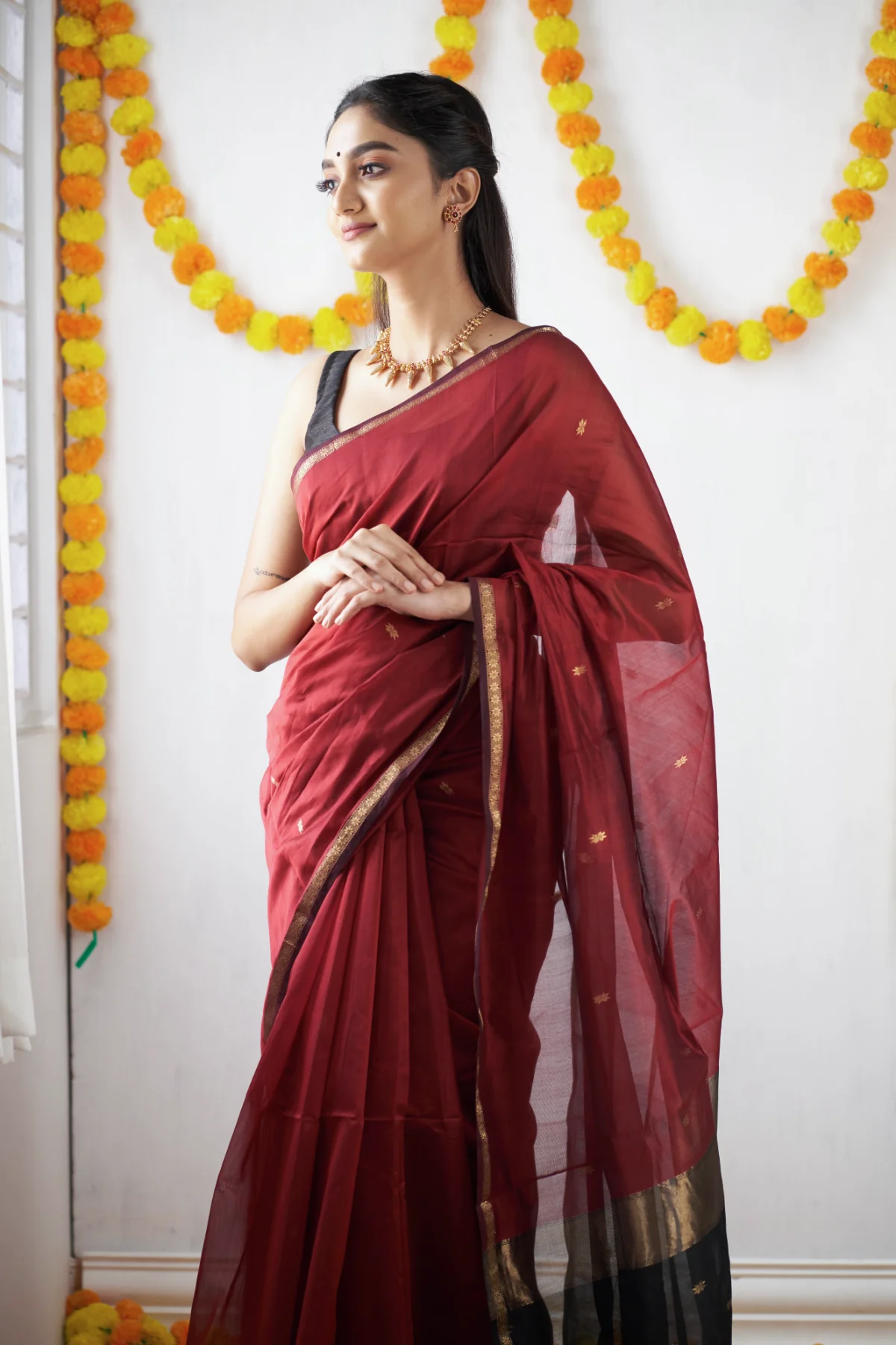 Burgundy and Black Dual-Tone Cotton Silk Saree