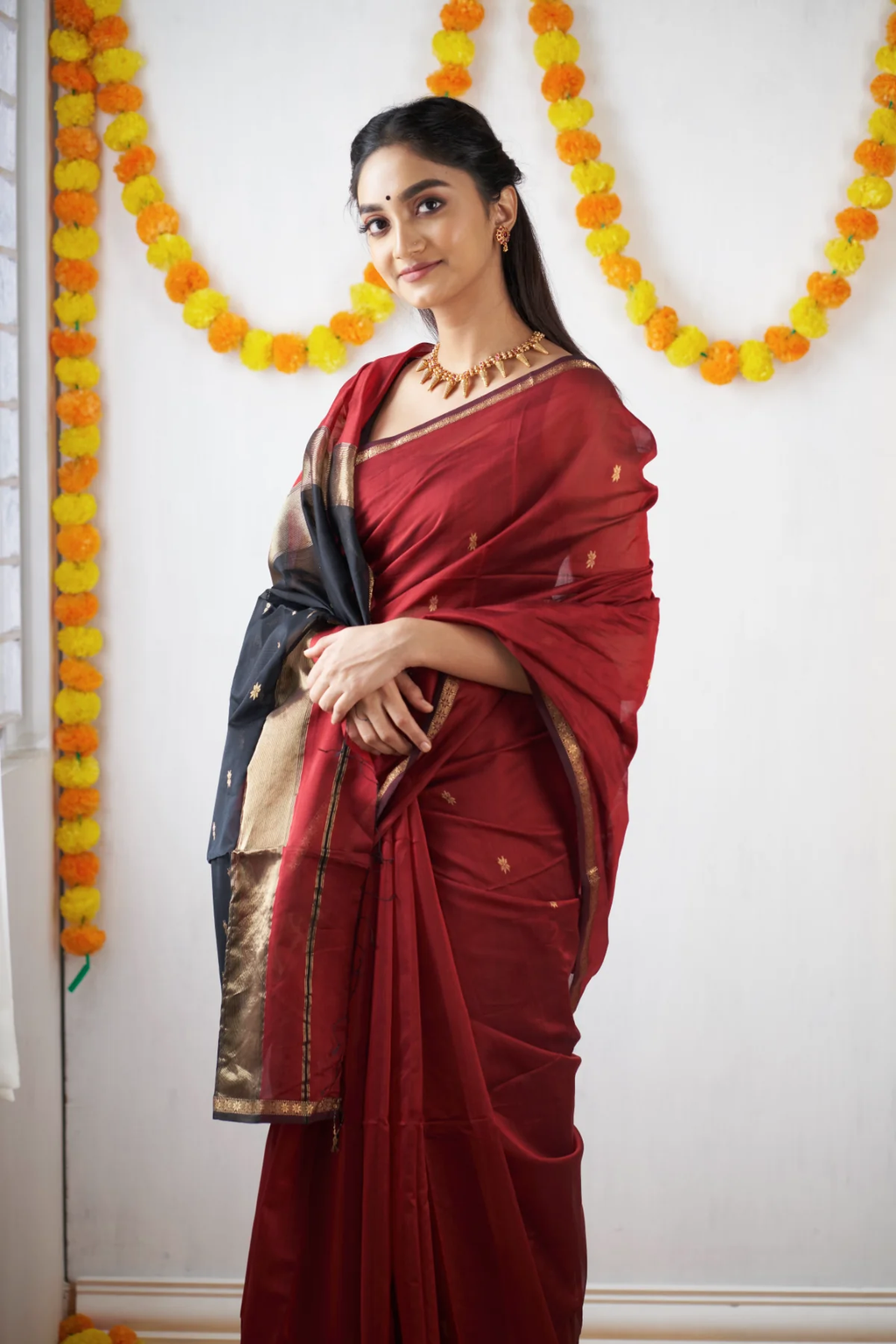 Burgundy and Black Dual-Tone Cotton Silk Saree